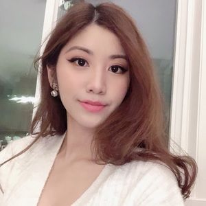 Meet your Posher, Yvonne